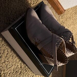 Elegant Taupe Women's Shoes